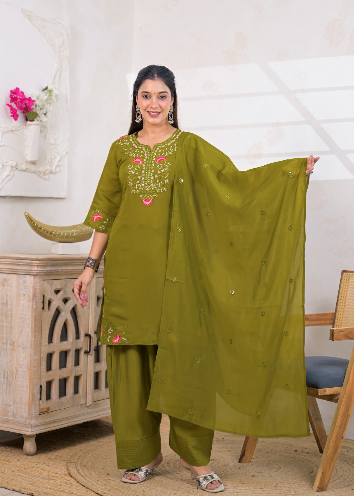 Notch Neck Short Kurta Salwar Set with Dupatta