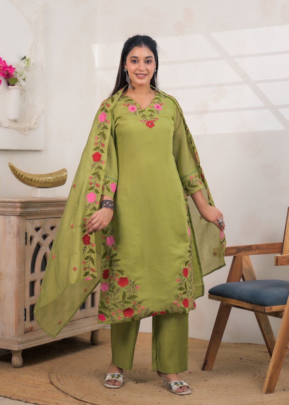 Women's Floral Embroidered Straight Kurta Pant Set with Matching Dupatta