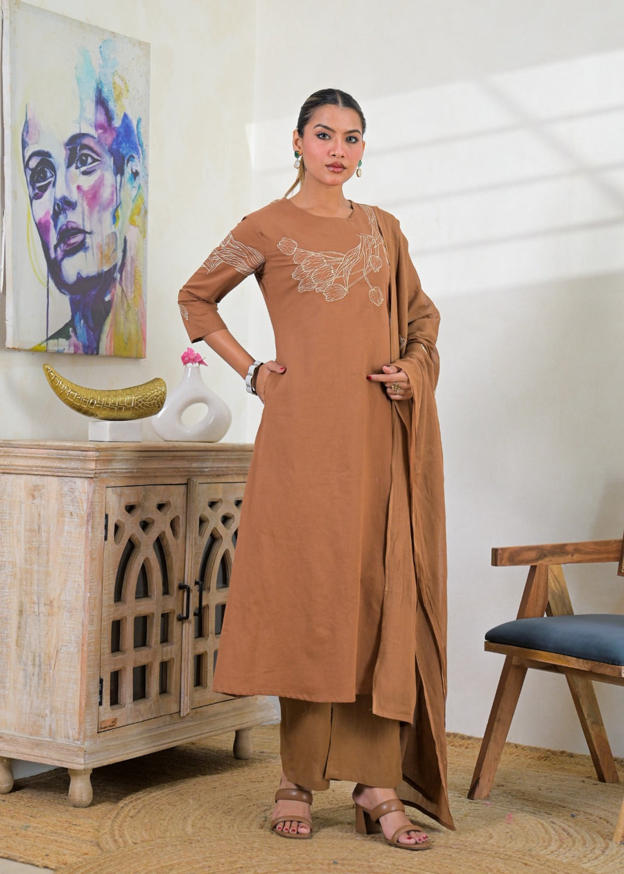 Motif Yoke 3-Piece Kurta Set