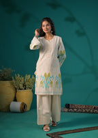 Lace-Hem Floral Motif Straight Kurta Pant Set
