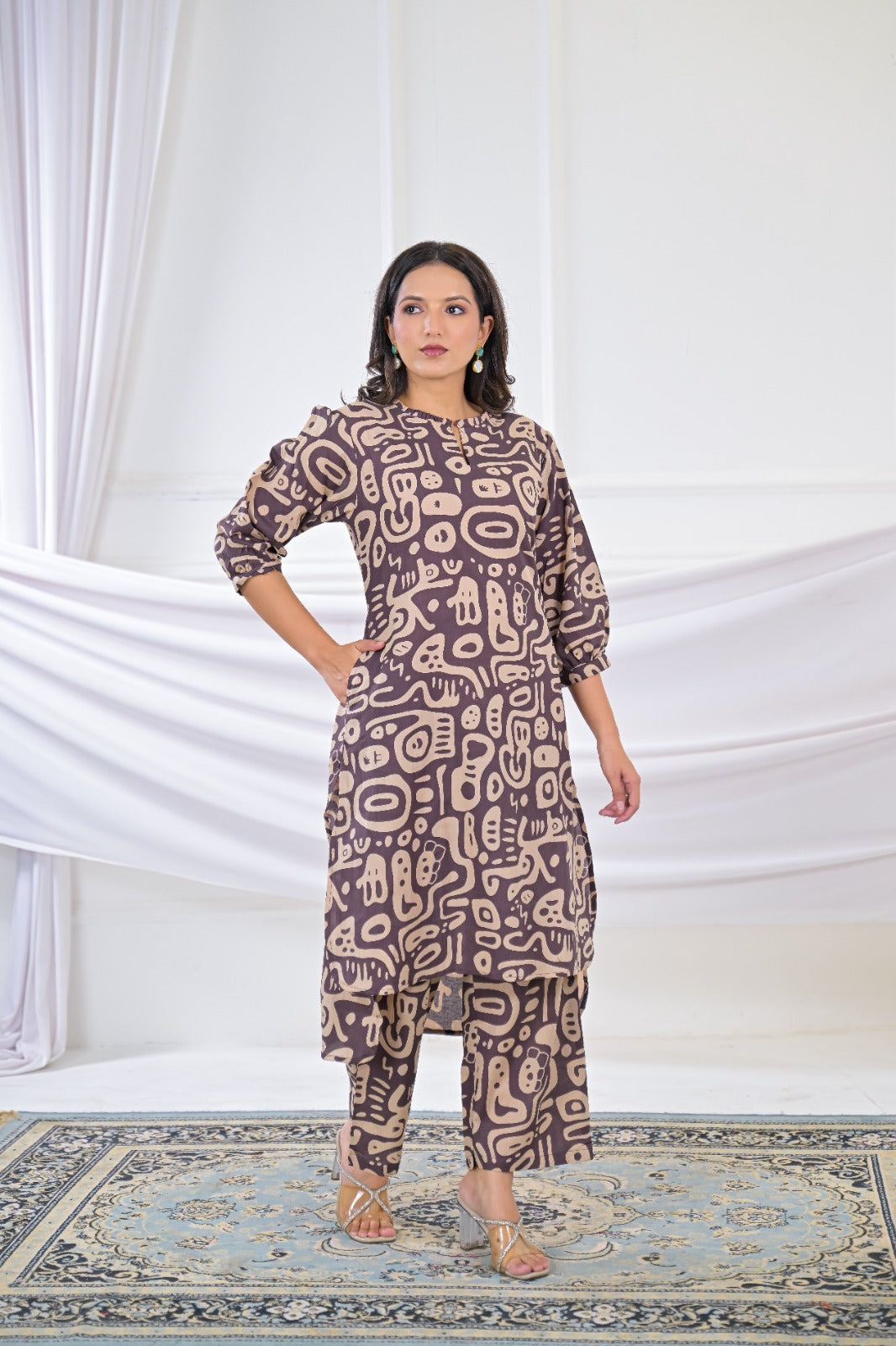 Tribal Graphic Motif Straight Kurta & Pants Set (Set of 2)