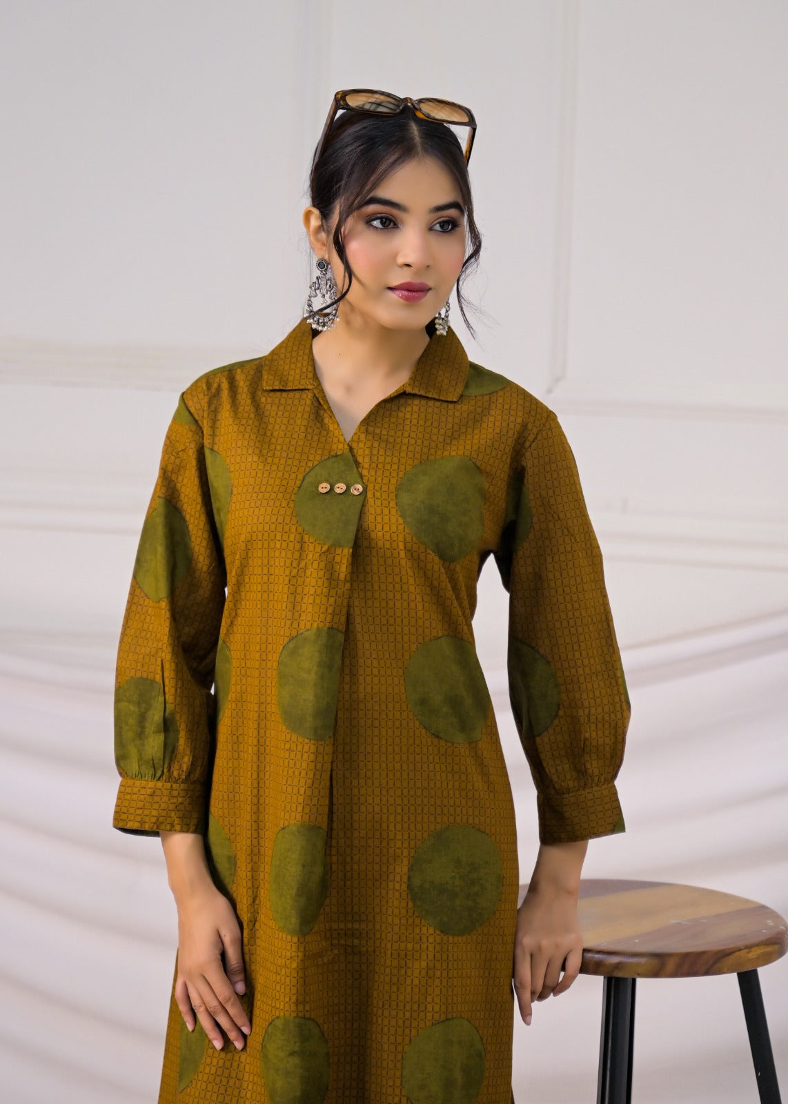 Contemporary Collared Tunic Kurta Set