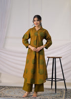 Contemporary Collared Tunic Kurta Set
