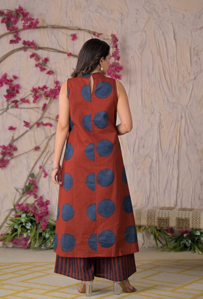 Polka Dot Sleeveless Kurti Set