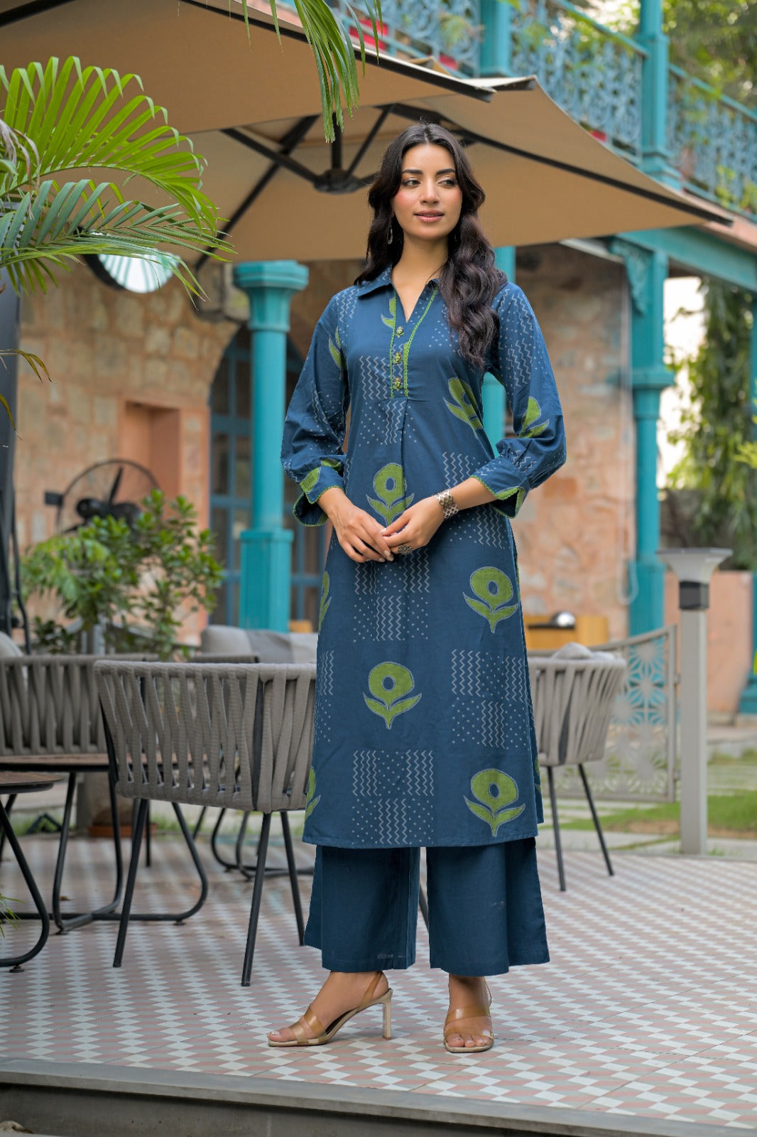 Abstract Floral Motif Kurti Set