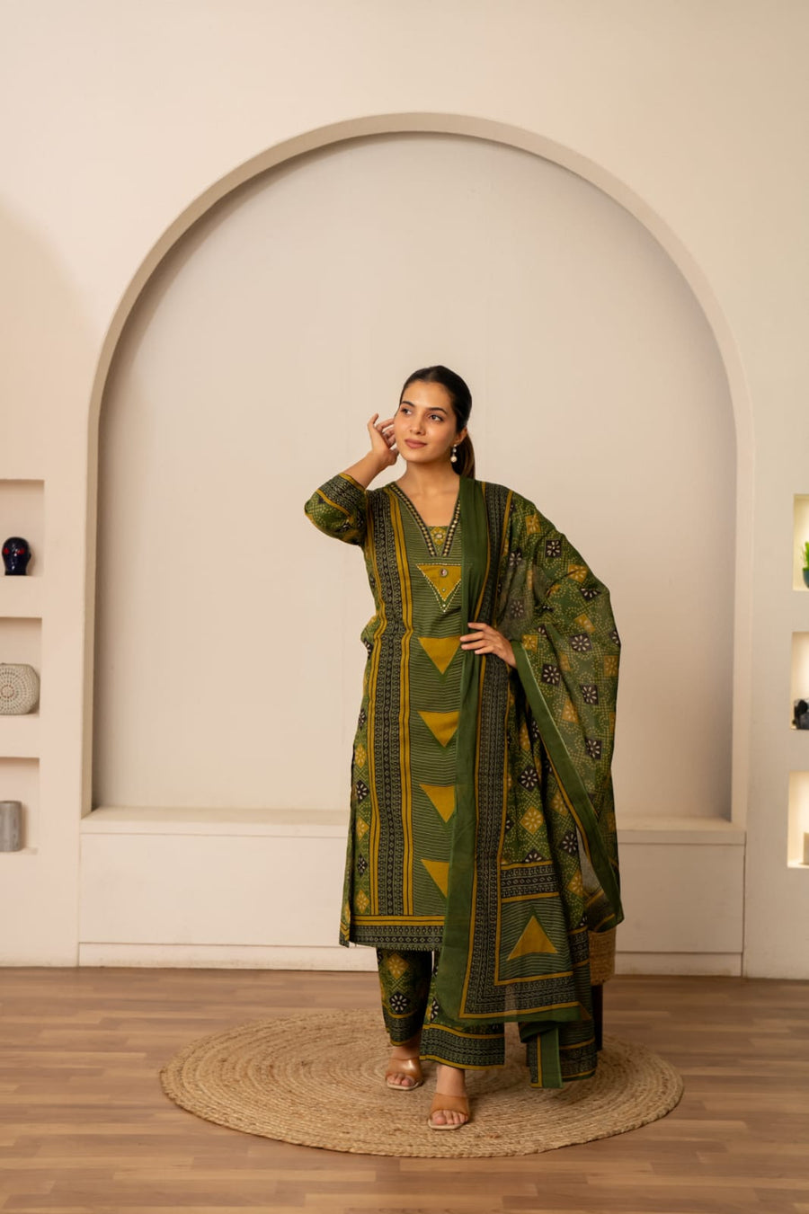 Traditional Ikat & Bandhej Pattern Straight Kurta Trouser Suit